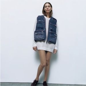 ZARA WOMEN'S DENIM VEST WITH MULTIPLE POCKETS, SIZE S